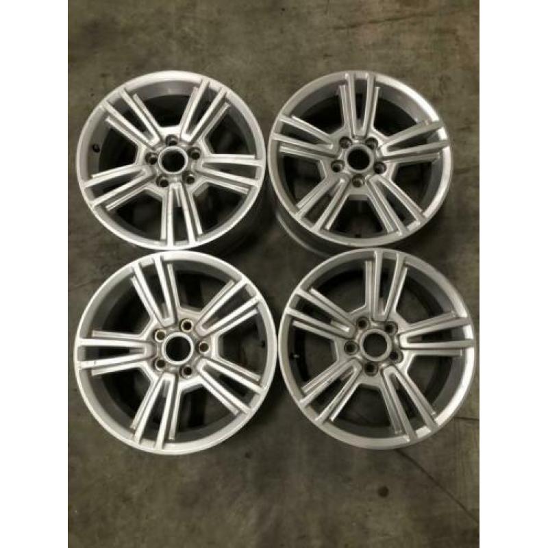 4 LM originele Ford Mustang Velgen