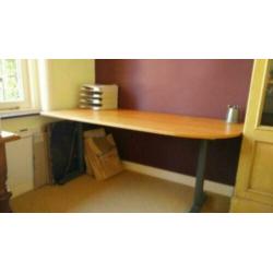 Beuken bureau, buro, verstelbaar