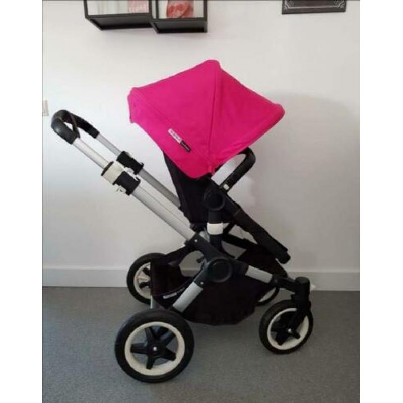 Bugaboo buffalo buggy roze?? + Reiswieg + maxi cosi pebble??
