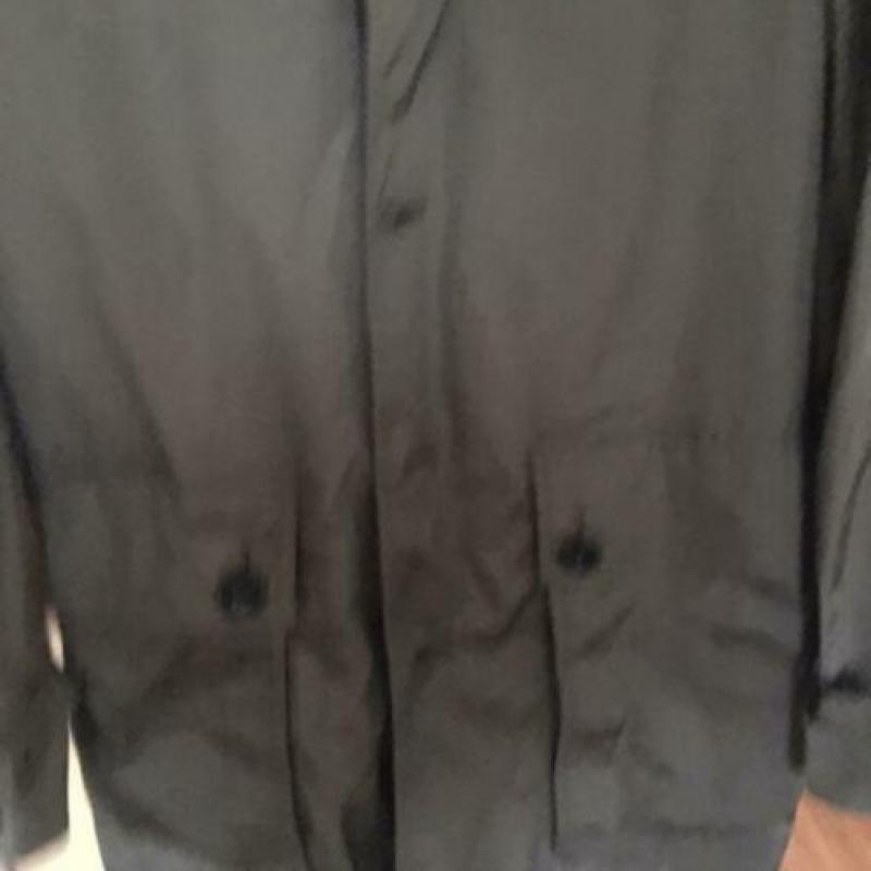 Te koop: een Burbberry trench coat