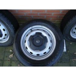 Winterbanden set Opel Vivaro 2014-2019