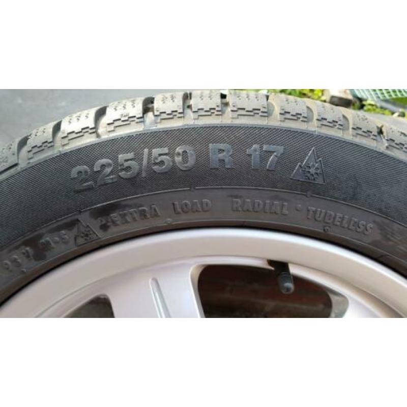Audi A4-A5 Winterset=>Velgen 17" met winterbanden 225/50R17