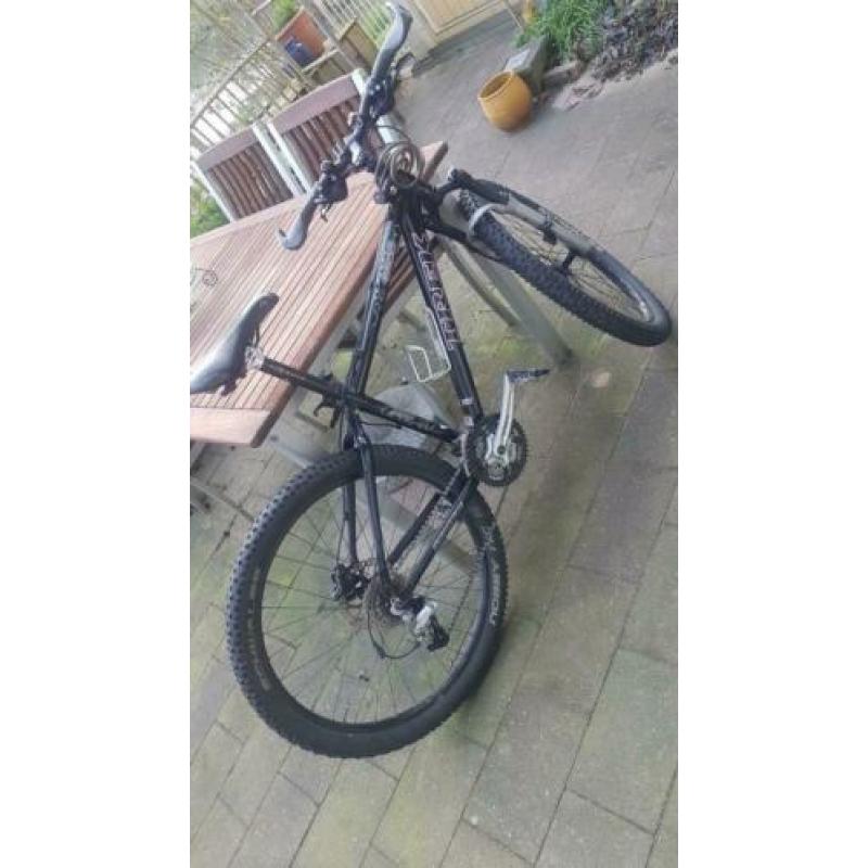 MTB te koop 26 inch banden Ik ben 1.60.
