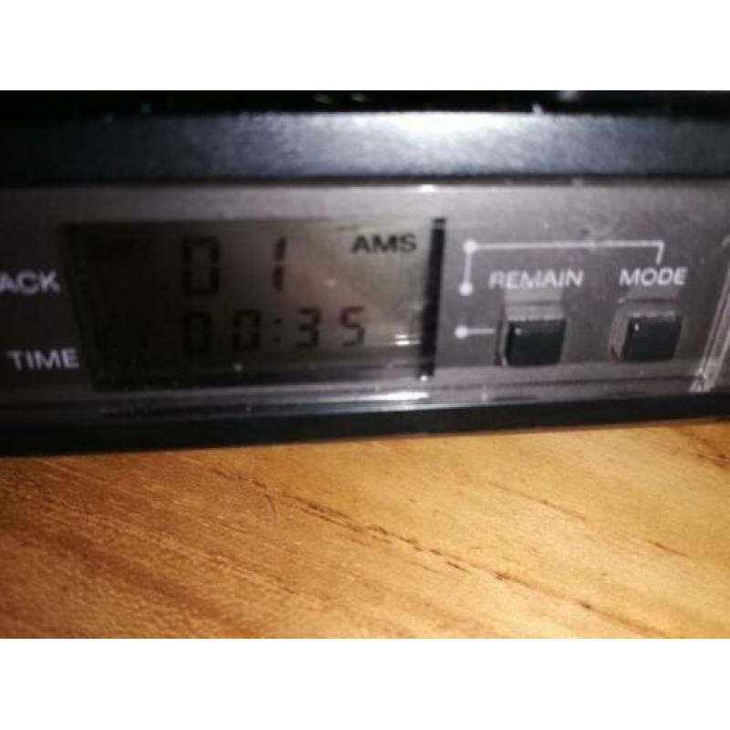 Sony D50