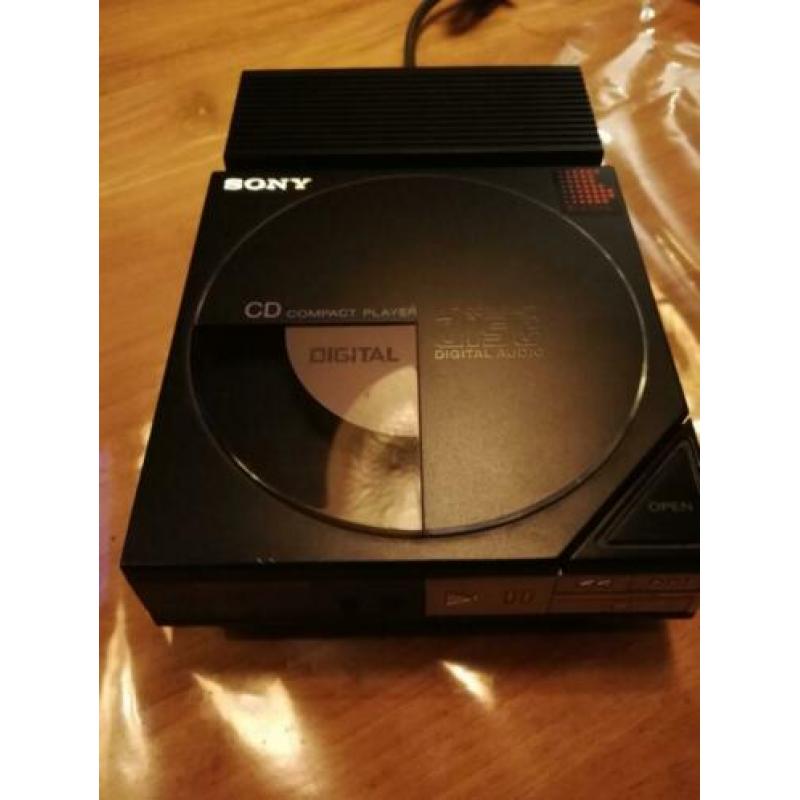 Sony D50