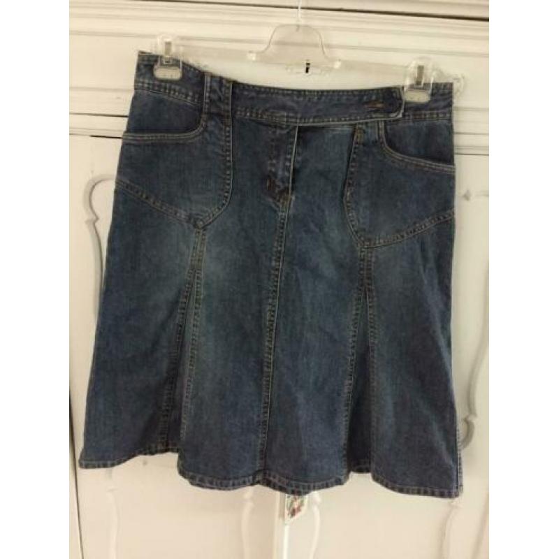 Z.G.A.N: Spijkerrok van H&M, mt. 44