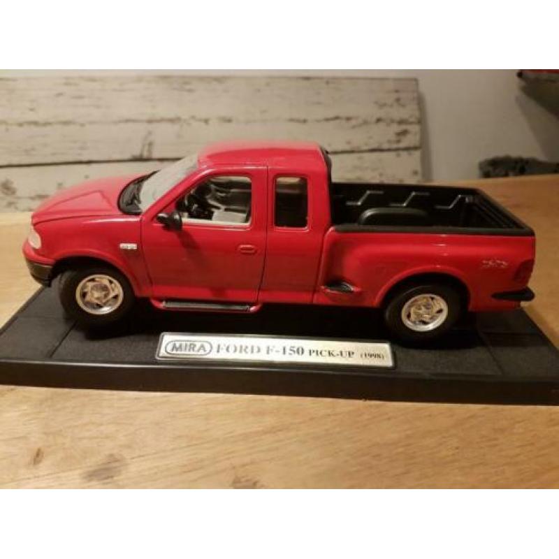 Ford F-150 pick-up (1998)