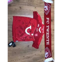 Gesigneerd fc Twente shirt incl sjaal