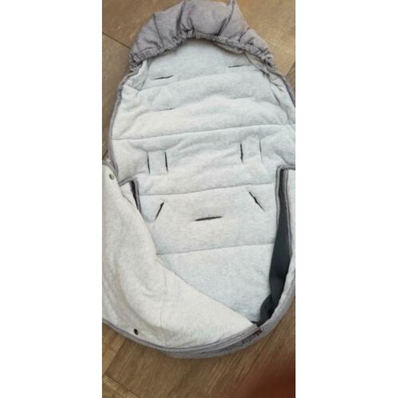 Voetenzak buggy universeel licht grijs gevoerd Topmark