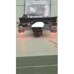 DJI Spark fly more combo inclusief 3 batterijen