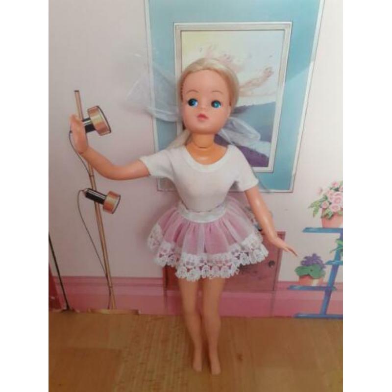 Sindy ballerina