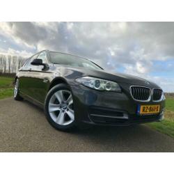 BMW 5-serie Touring 518d High Ex Facelift Leder Navi Xenon T