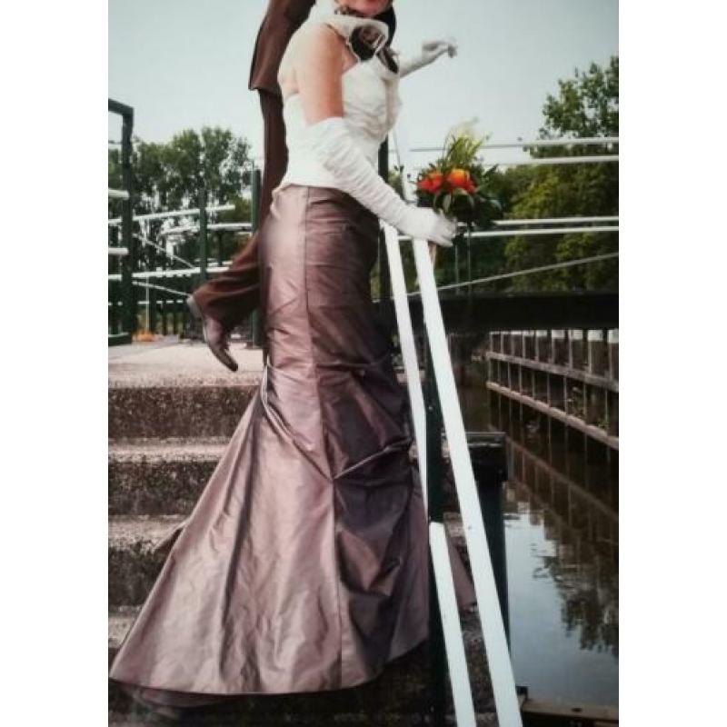 Trouwkleding , gelegenheidskleding