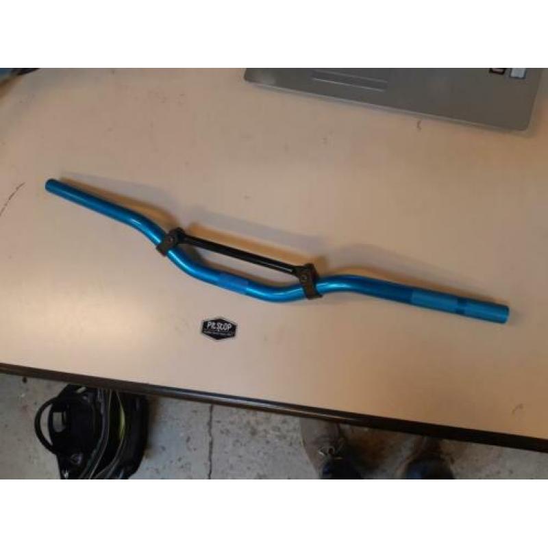 Blauw sportstuur NIEUW Yamaha Aerox Gilera Runner ICE Neos