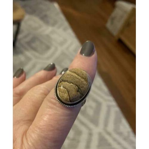 Mooie ring maar toch te groot voor mij