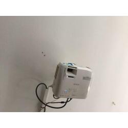 Epson EH TW 5210 FullHD Homecinema beamer incl reserve lamp
