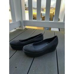Zwarte leren vagabond plateaus