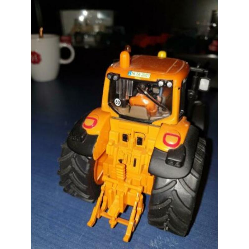 John Deere 7430 Kommunal Siku 8503 1:32