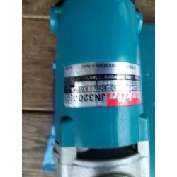 Makita JN 3200 knabbelschaar.