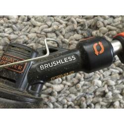 Black en Decker accu grastrimmer, 36V Brushless Lithiumion