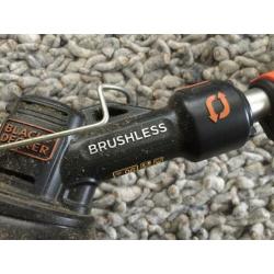 Black en Decker accu grastrimmer, 36V Brushless Lithiumion