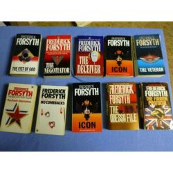71 x engelstalige thrillers,detective's, actie ,spionage etc