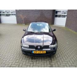Seat LEON LEON; 1.6 16V/BCB 77KW