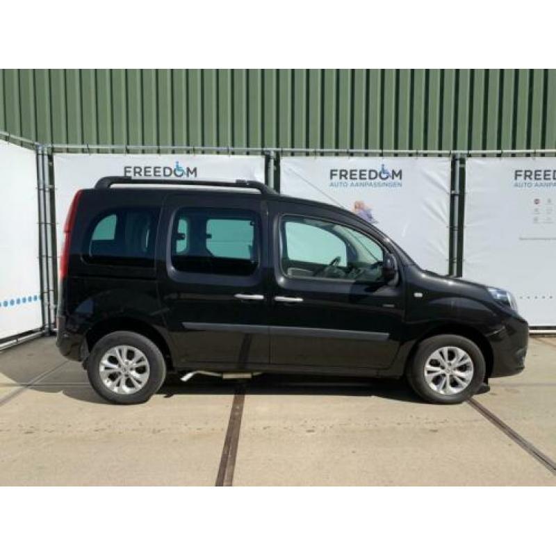 Renault Kangoo Family Freedom Van rolstoelauto met unieke XX