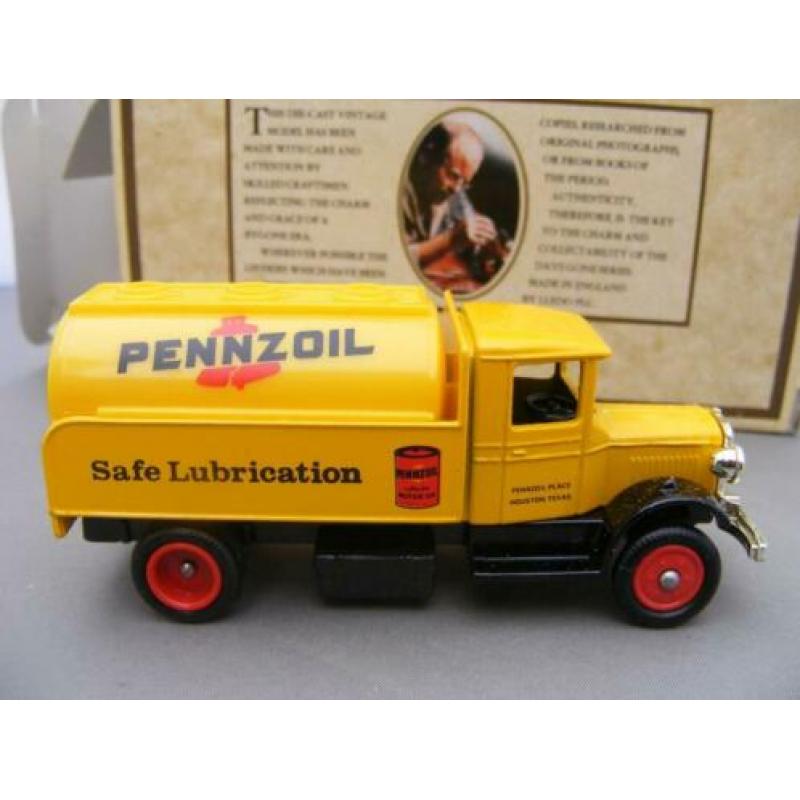 1934 Mack tanker, Lledo days gone DG27 42007,Penzoil