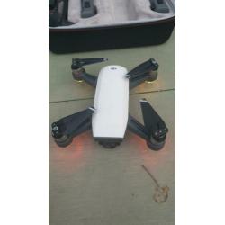 DJI Spark fly more combo inclusief 3 batterijen