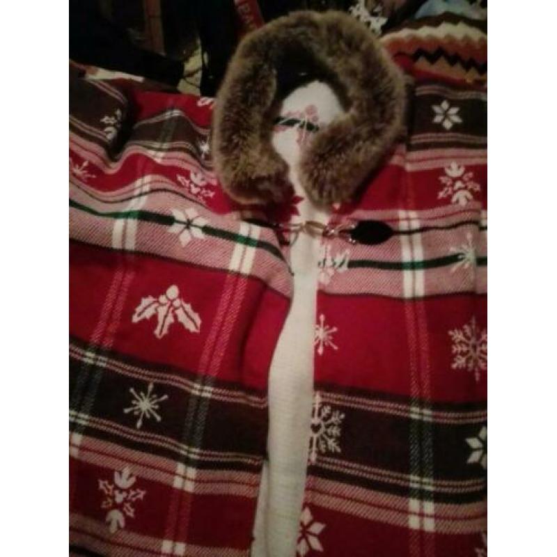 Kerst poncho nieuw uit euro disney