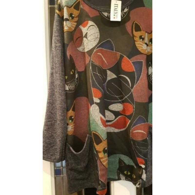 Nieuwe dames trui maat 44/46/48