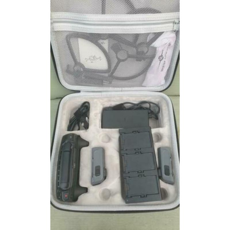 DJI Spark fly more combo inclusief 3 batterijen