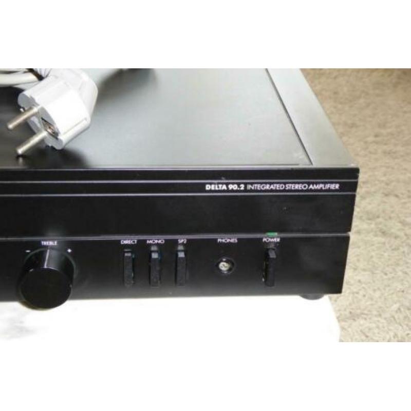 Arcam Delta 90.2 geïntegreerde top versterker uit de 90's