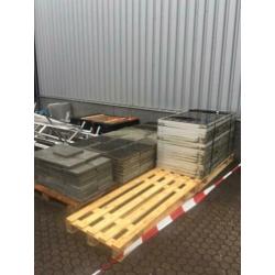 27 zonnepanelen gebruikt +35M montage profiel export partij
