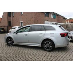 Toyota Avensis Touring Sports 1.8 VVT-i Executive Business A