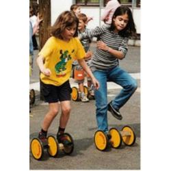 Pedalo. Merk holz-hoertz. Motoriek
