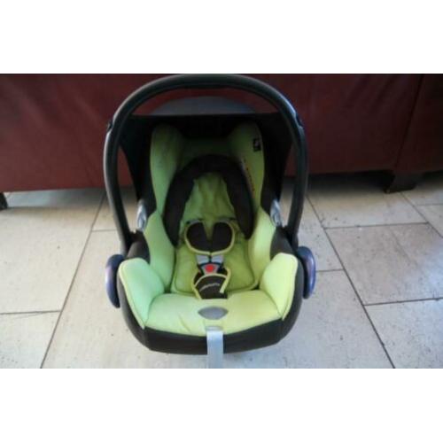 maxi cosi autostoel cabrio met voetenzak
