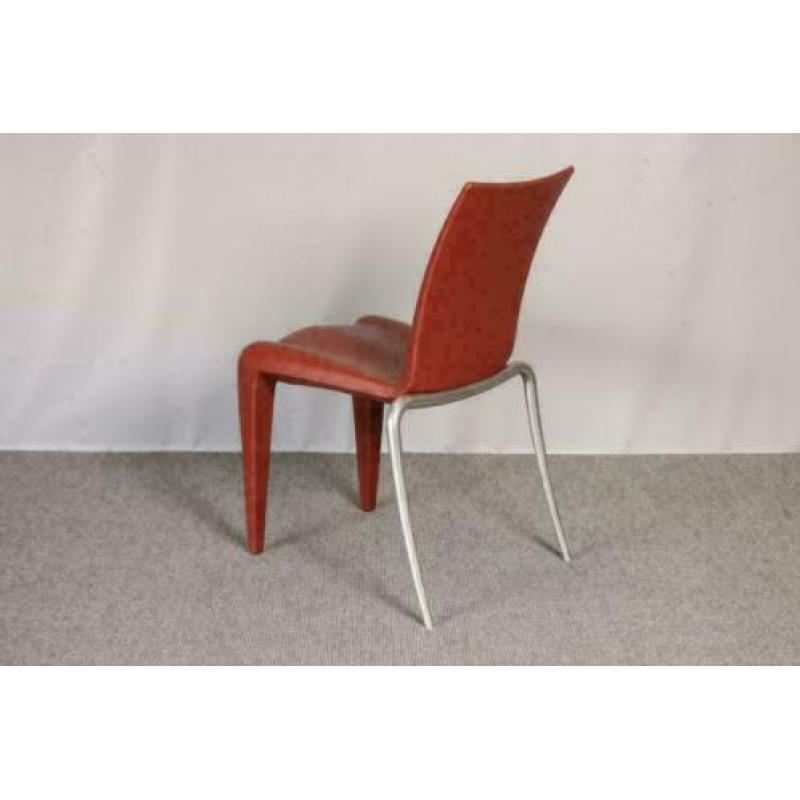 Vitra Louis 20 stoelen bij TheReSales