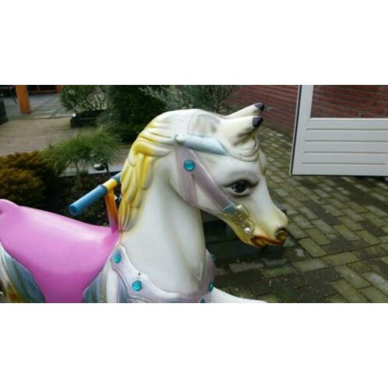 Kermis paard.