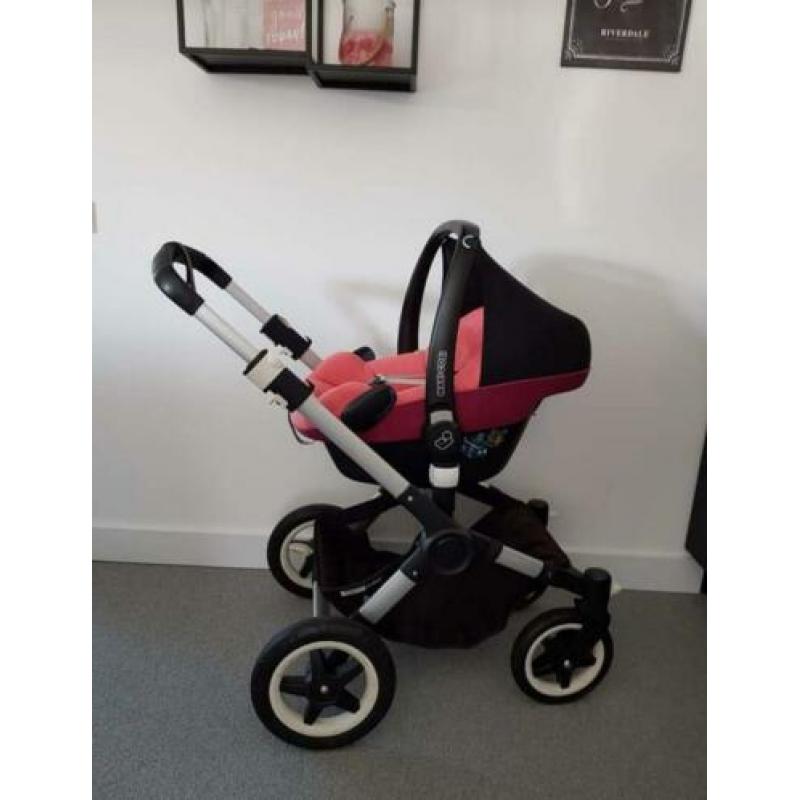 Bugaboo buffalo buggy roze?? + Reiswieg + maxi cosi pebble??