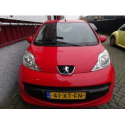 Peugeot 107 1.0-12V XS // 5-Drs // Nette auto //