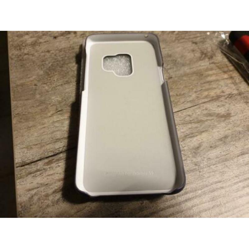 Samsung S9; Red Bull Ring Smart Cover Limited Edition Zwart.