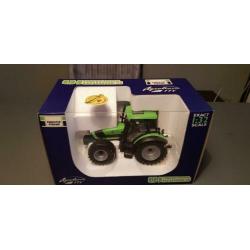 Deutz fahr TTV 1160 universal hobbies past bij wiking Siku