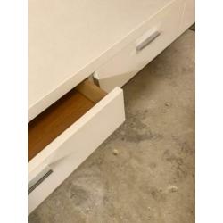 Stijlvol wit dressoir 176 cm x 60 cm x 35 cm