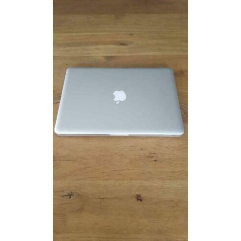Apple MacBook Pro 13"
