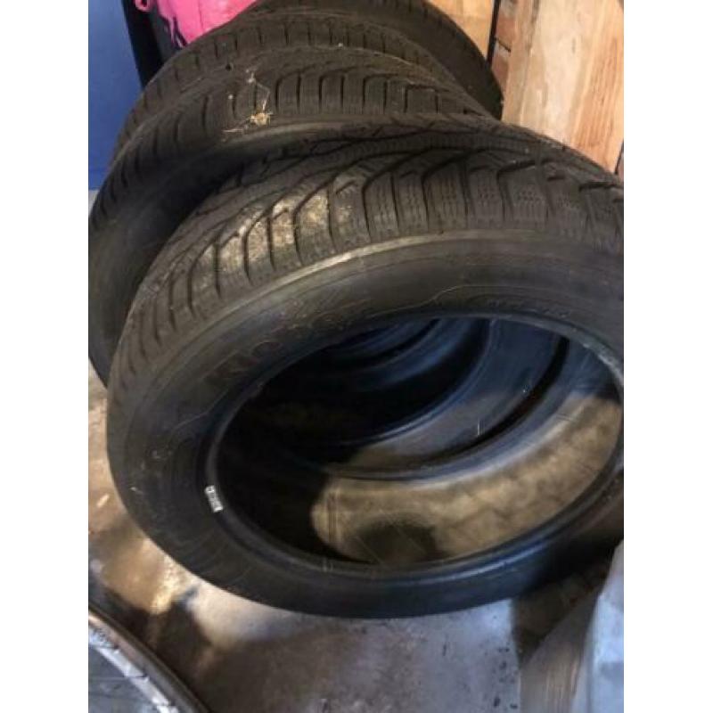 Winterbanden 205/55/R16
