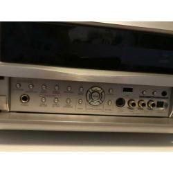 Denon AVR-3310 versterker