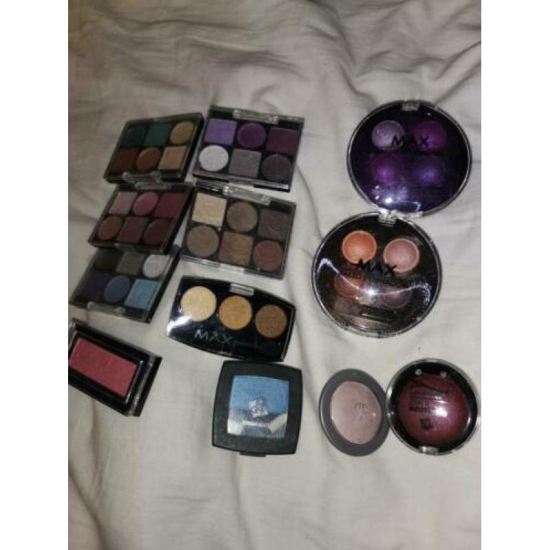 Make-up