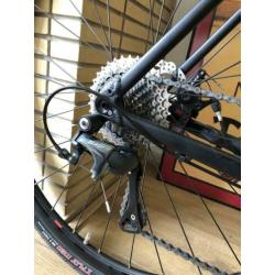 SHIMANO Tiagra Disc (optioneel de wielen)